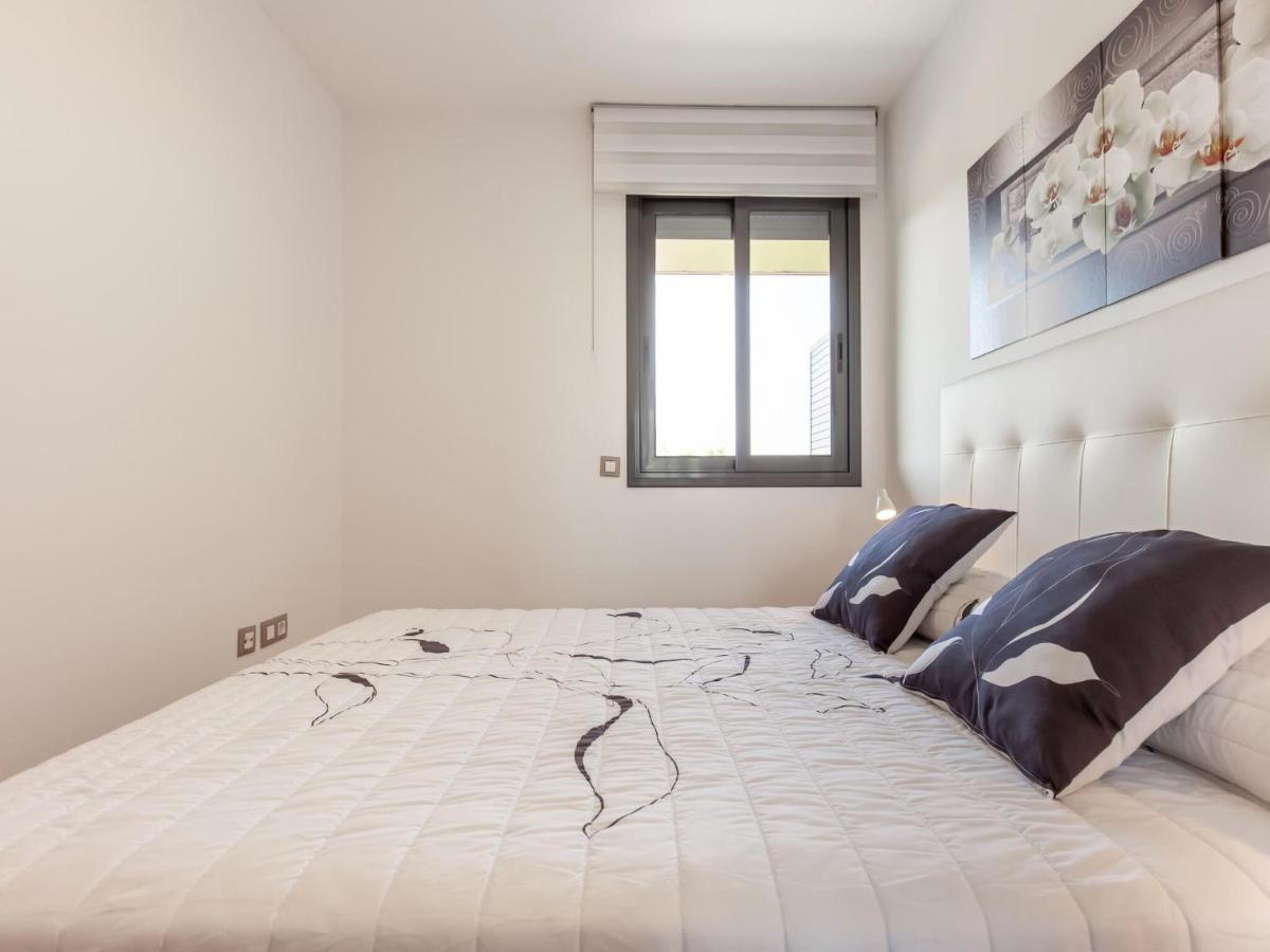 Belvilla By Oyo Modern Apartment In 帕拉莫斯 外观 照片